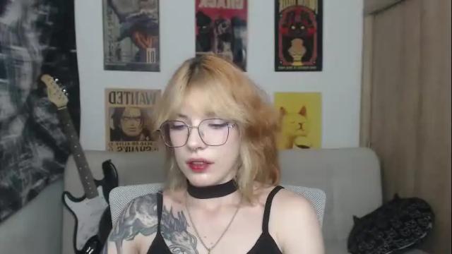 Image 12 of lovely_cass Stream on Chaturbate on 1 month ago