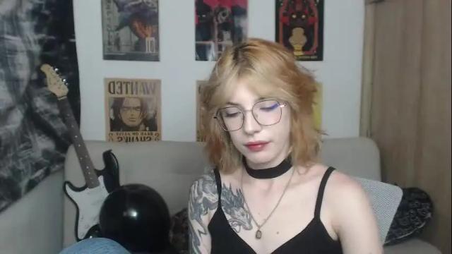 Image 4 of lovely_cass Stream on Chaturbate on 1 month ago