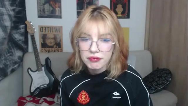Image 11 of lovely_cass Stream on Chaturbate on 1 month ago