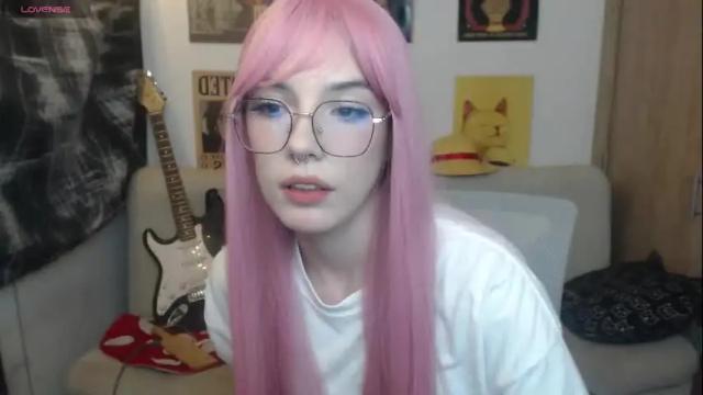 Image 3 of lovely_cass Stream on Chaturbate on 1 month ago