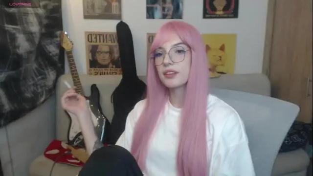 Image 4 of lovely_cass Stream on Chaturbate on 1 month ago