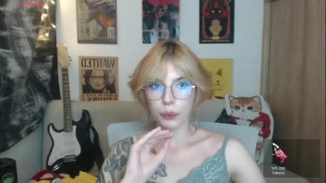 Image 3 of lovely_cass Stream on Chaturbate on 1 month ago
