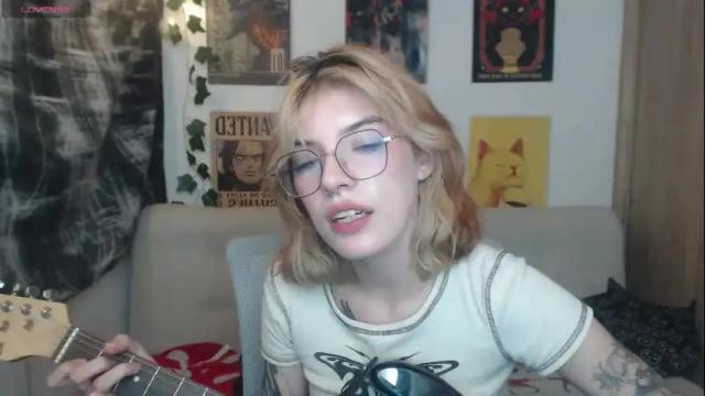Image 11 of lovely_cass Stream on Chaturbate on 1 month ago