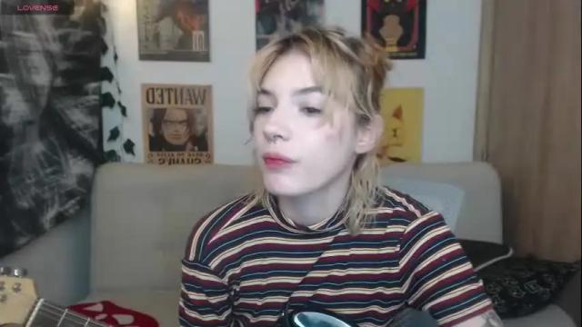 Image 10 of lovely_cass Stream on Chaturbate on 17 days ago