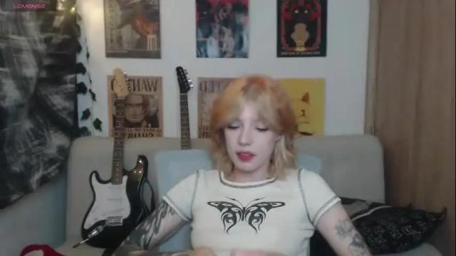 Image 3 of lovely_cass Stream on Chaturbate on 13 days ago