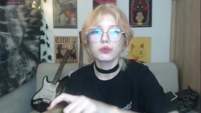 Image 7 of lovely_cass Stream on Chaturbate on 14 days ago