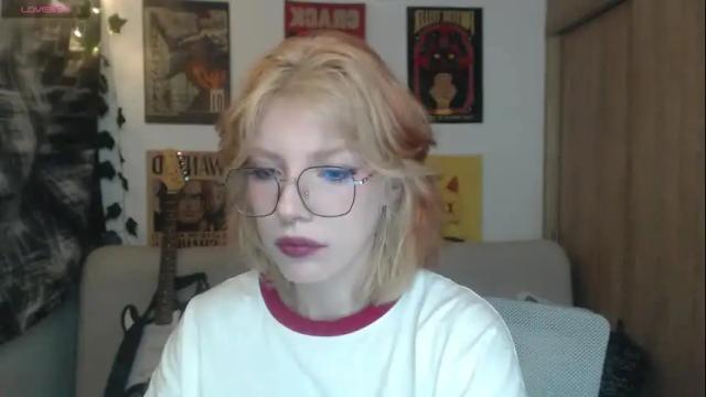 Image 6 of lovely_cass Stream on Chaturbate on 9 days ago