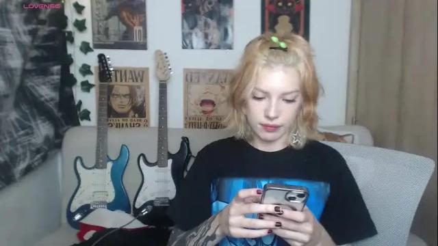 Image 12 of lovely_cass Stream on Chaturbate on 7 days ago