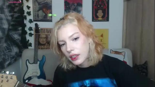 Image 3 of lovely_cass Stream on Chaturbate on 7 days ago