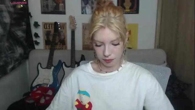 Image 7 of lovely_cass Stream on Chaturbate on 3 days ago