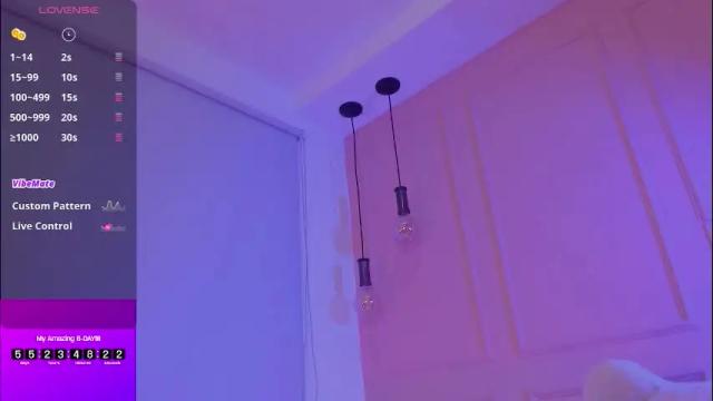 Image 3 of lovely_emma18 Stream on Chaturbate on 28 days ago