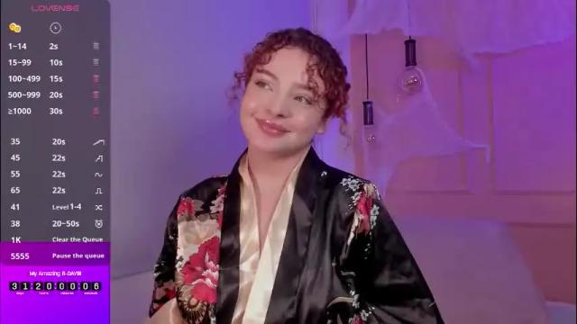 Image 3 of lovely_emma18 Stream on Chaturbate on 4 days ago