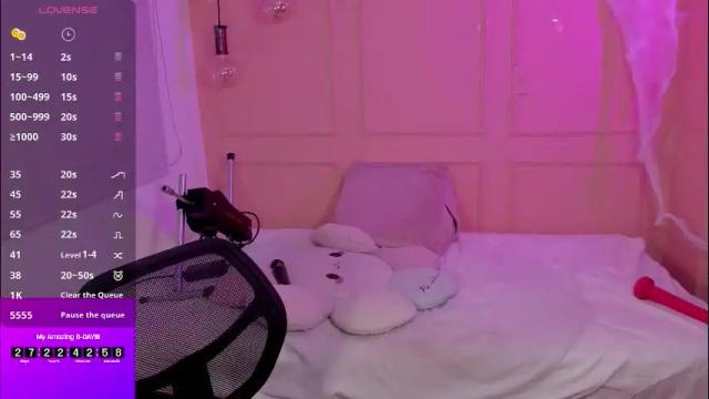 Image 4 of lovely_emma18 Stream on Chaturbate on 16 hours ago