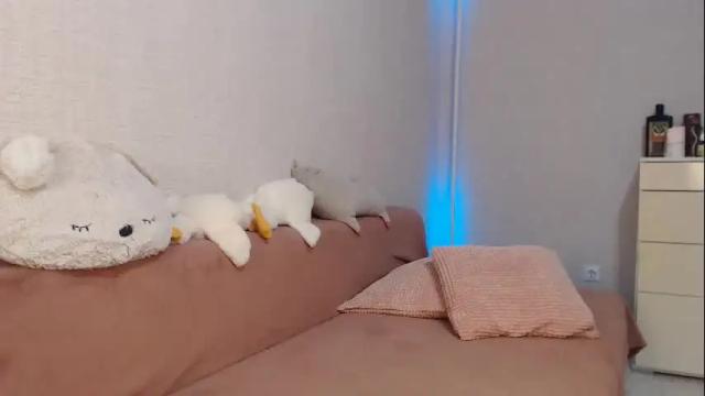 Image 7 of lovely_hayley Stream on Chaturbate on 2 months ago