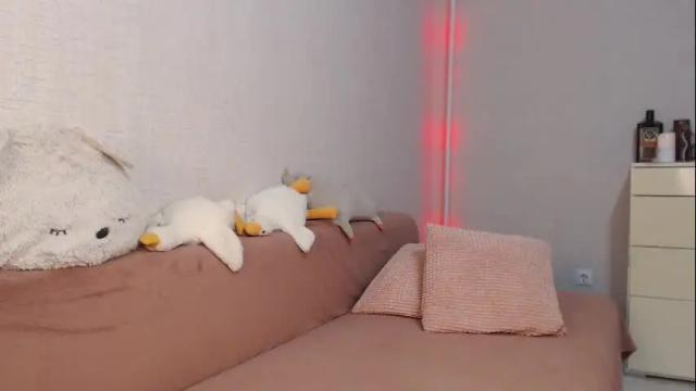 Image 7 of lovely_hayley Stream on Chaturbate on 1 month ago