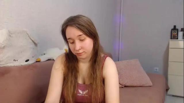Image 12 of lovely_hayley Stream on Chaturbate on 1 month ago