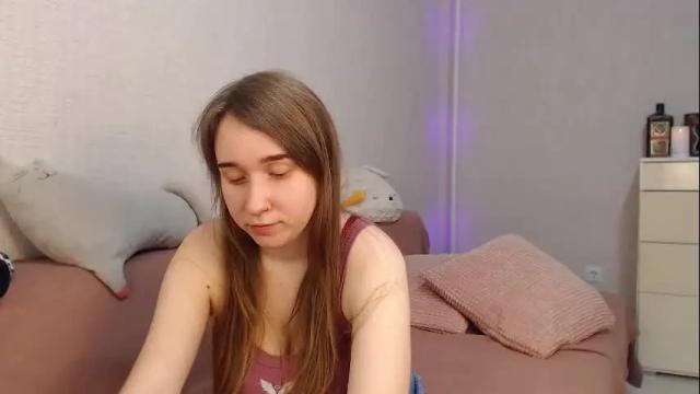 Image 10 of lovely_hayley Stream on Chaturbate on 1 month ago