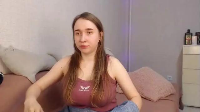 Image 4 of lovely_hayley Stream on Chaturbate on 1 month ago