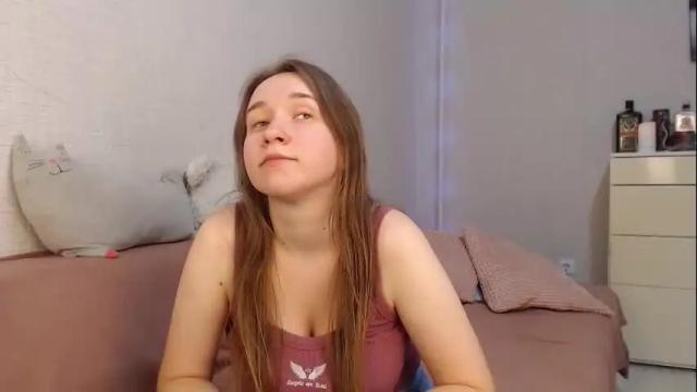 Image 10 of lovely_hayley Stream on Chaturbate on 17 days ago
