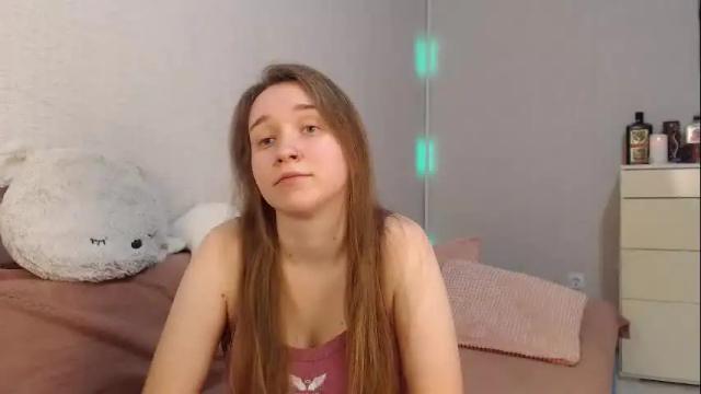 Image 7 of lovely_hayley Stream on Chaturbate on 12 days ago
