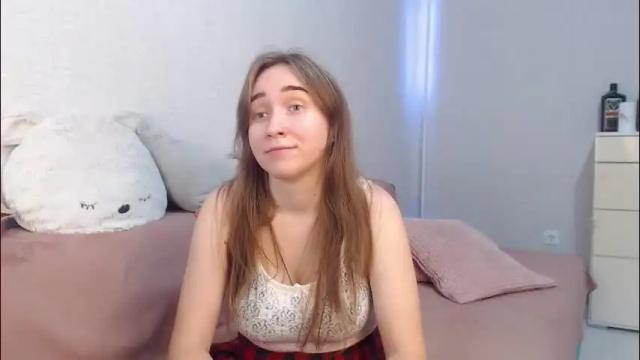 Image 12 of lovely_hayley Stream on Chaturbate on 29 days ago