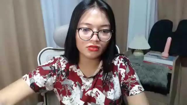 Image 6 of lovely_laura09 Stream on Chaturbate on 12 months ago