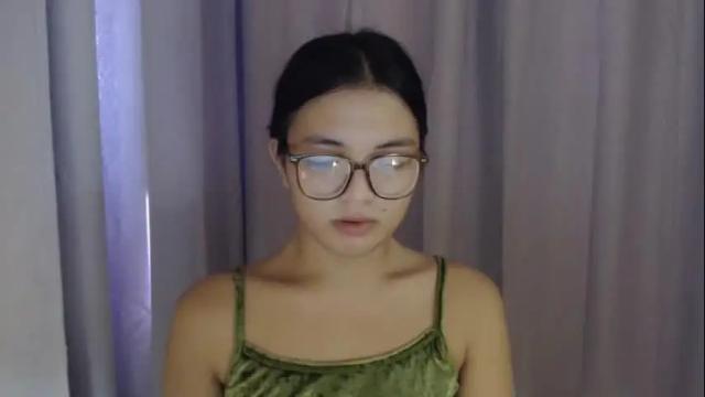 Image 7 of lovely_laura09 Stream on Chaturbate on 2 months ago