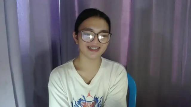 Thumbnail 1, lovely_laura09's Stream at Chaturbate, 2 months ago