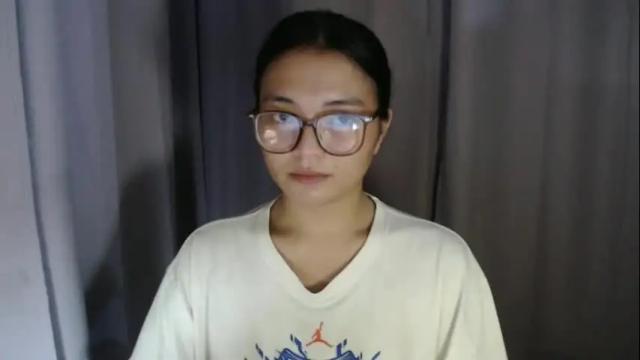 Image 11 of lovely_laura09 Stream on Chaturbate on 2 months ago