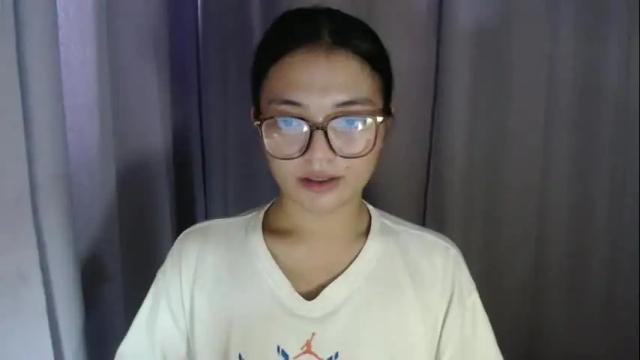Thumbnail 2, lovely_laura09's Stream at Chaturbate, 2 months ago