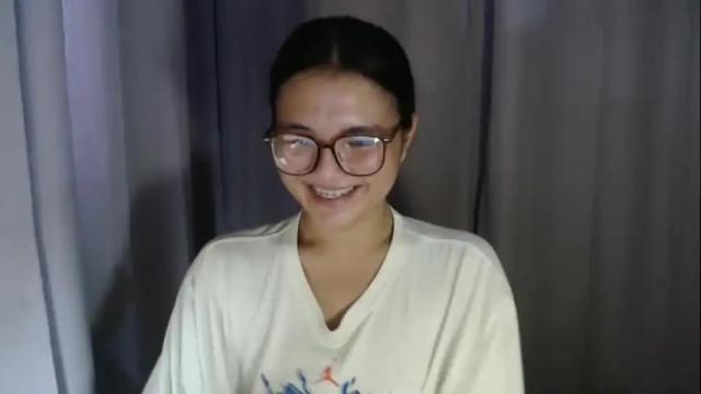 Thumbnail 3, lovely_laura09's Stream at Chaturbate, 2 months ago