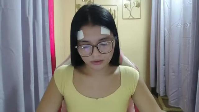 Image 8 of lovely_laura09 Stream on Chaturbate on 1 month ago