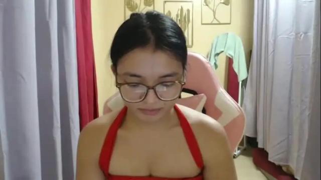 Image 8 of lovely_laura09 Stream on Chaturbate on 1 month ago