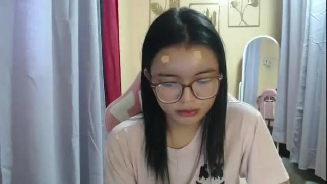 Image 11 of lovely_laura09 Stream on Chaturbate on 27 days ago
