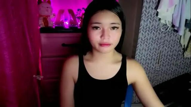 Image 12 of lovely_laura09 Stream on Chaturbate on 14 days ago