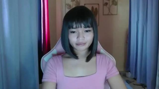 Image 4 of lovely_laura09 Stream on Chaturbate on 4 days ago