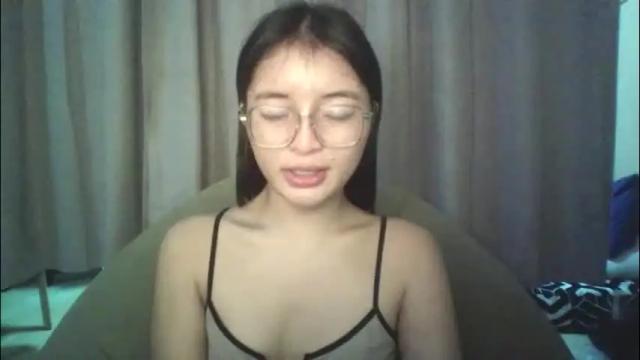 Image 4 of lovely_laura09 Stream on Chaturbate on 2 months ago