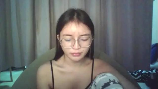 Image 6 of lovely_laura09 Stream on Chaturbate on 2 months ago