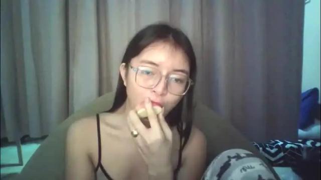 Thumbnail 3, lovely_laura09's Stream at Chaturbate, 2 months ago