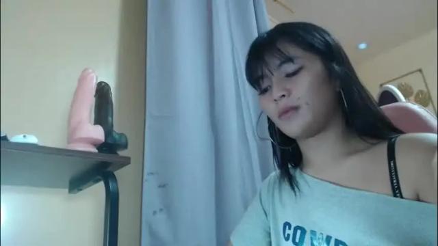 Image 10 of lovely_laura09 Stream on Chaturbate on 1 month ago