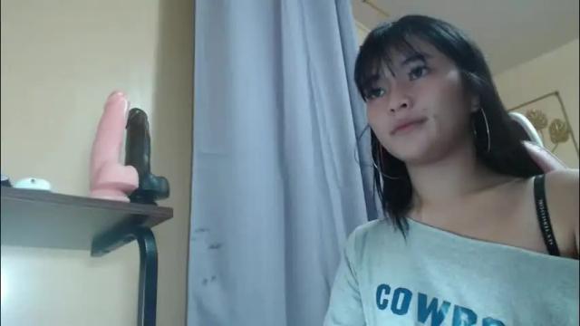 Image 8 of lovely_laura09 Stream on Chaturbate on 1 month ago