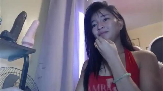 Image 2 of lovely_laura09 Stream on Chaturbate on 1 month ago