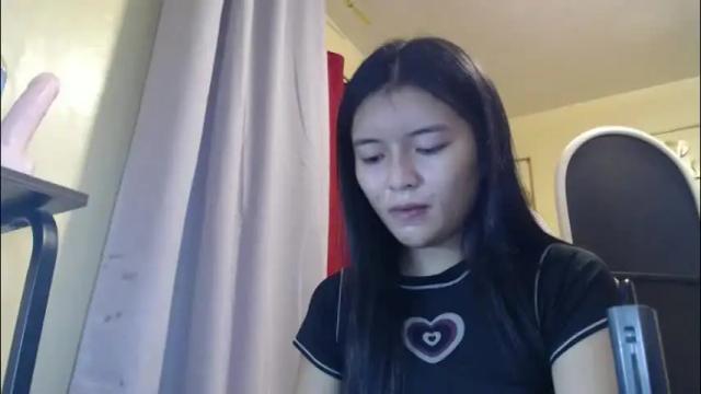 Image 7 of lovely_laura09 Stream on Chaturbate on 27 days ago