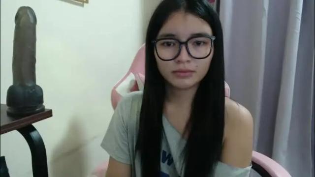 Image 2 of lovely_laura09 Stream on Chaturbate on 2 months ago