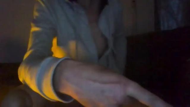 Image 2 of lovely_me165244 Stream on Chaturbate on 13 months ago