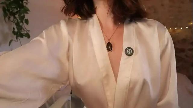 Image 3 of lovely_nat Stream on Chaturbate on 1 month ago