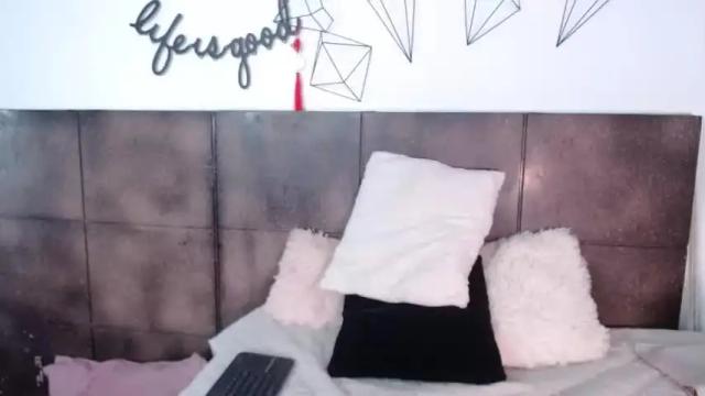 Thumbnail 1, lovely_secret's Stream at Chaturbate, 13 months ago