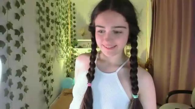 Thumbnail 3, lovely_valeri's Stream at Chaturbate, 25 months ago