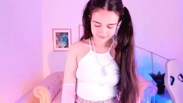 Image 3 of lovely_valeri Stream on Chaturbate on 25 months ago