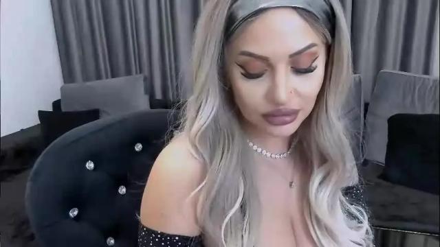 Image 7 of lovelyblondyxxx Stream on Chaturbate on 1 month ago